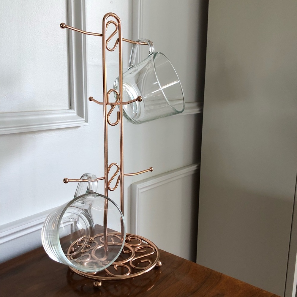 Copper color mug stand / mug holder